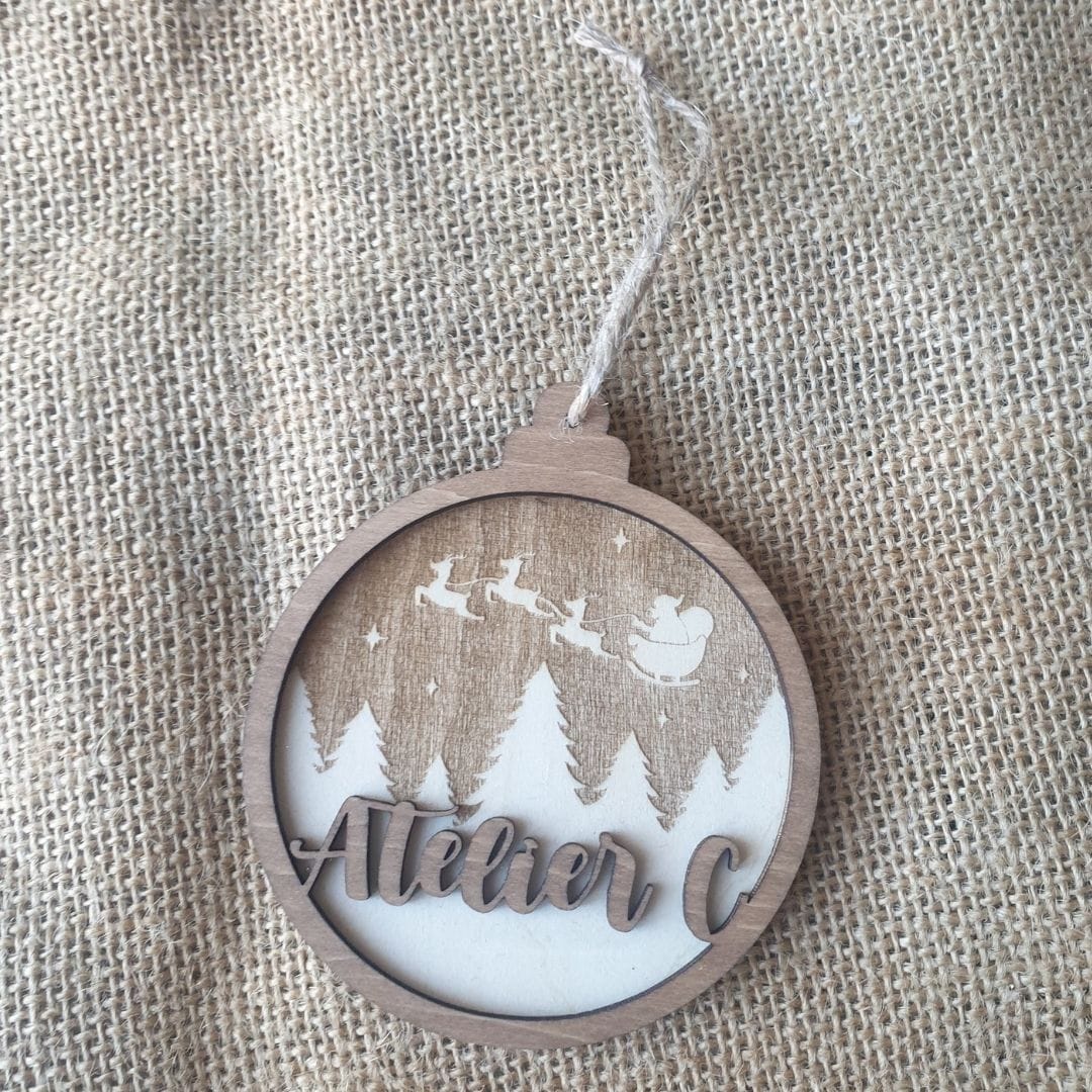 Boule de Noël traineau