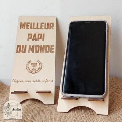 2025/09/supporttelephone28229_20250916_112411_0012.jpg Support téléphone portable “Meilleur Papi”